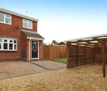 3 bedroom semi-detached house to rent - Photo 5