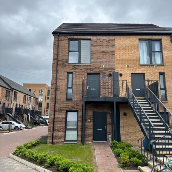 Cunningham Square, Portobello, Edinburgh, EH15 1BA - Photo 1