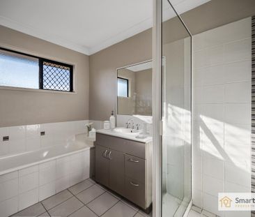 Low-Maintenance Living in a Quiet Court - Photo 5