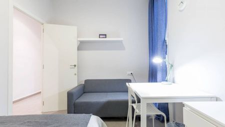 Calle Sueca, Valencia, Valencian Community 46006 - Photo 2