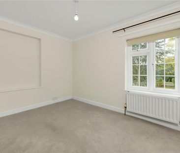 4 bedroom detached house to rent - Photo 5