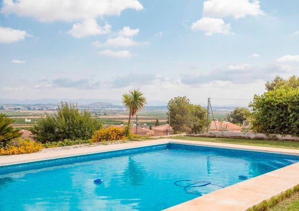 Chiva, Valencian Community 46370