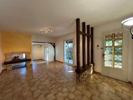 Location Maison 5 pièces 106m² AIRE SUR L ADOUR 40800 - Photo 5