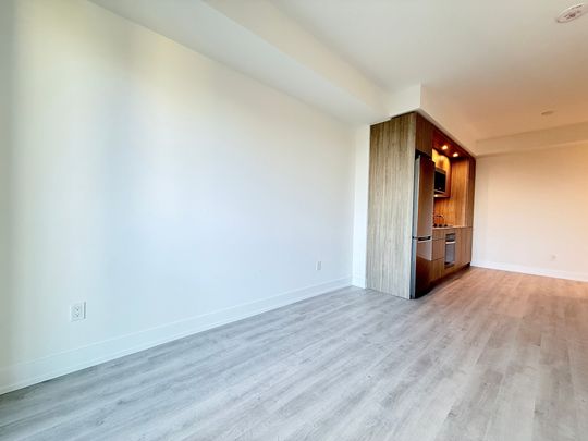 For Lease - 60 Central Park Roadway N/A Unit# 615, Toronto, Ontario - Photo 1