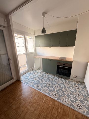 Location Appartement 1 pièce 25m² - Photo 4