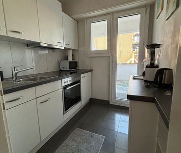 Beautiful 2.5-room fully furnished apartment in the heart of Basel-... - Photo 1