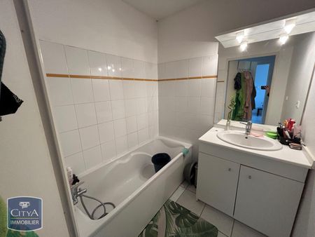 Location Appartement 2 pièces 48m² BOURGES 18000 - Photo 4