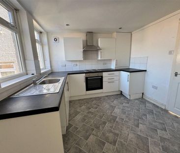 3 bedroom end of terrace house to rent - Photo 6