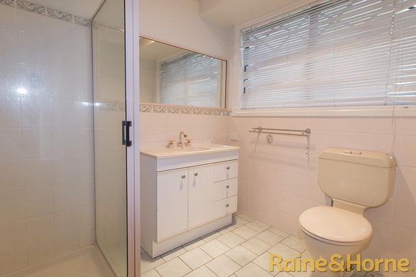 East Dubbo - Photo 1