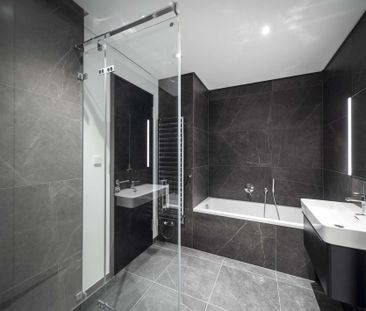 OMNITURM: Exklusives Wohnfeeling mit Fernblick im Herzen Frankfurts - Foto 1