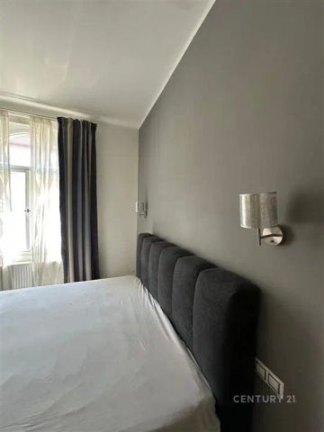Moderní Byt 2+kk po rekonstrukci ve Vršovicích - Photo 5