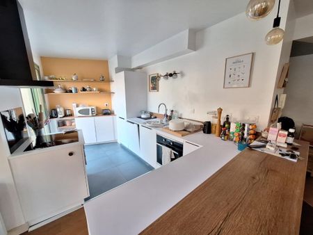 Appartement T3 à louer - 77 m² - Photo 4