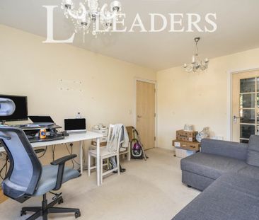 2 bedroom apartment to rent Broadacre Place, Fareham, PO14 - Photo 2