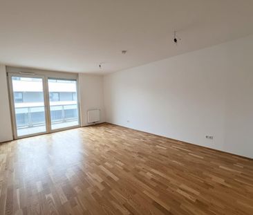 Attraktive 2-Zimmer-Wohnung mit Balkon nahe Bushaltestelle 31A R... - Photo 1