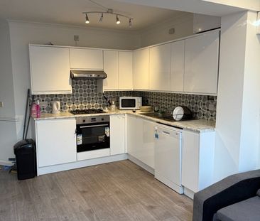 Room in a Shared House, Barnfield Place, E14 - Photo 5