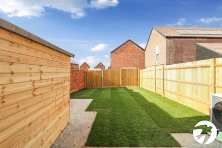 3 bedroom terraced house to rent - Photo 2