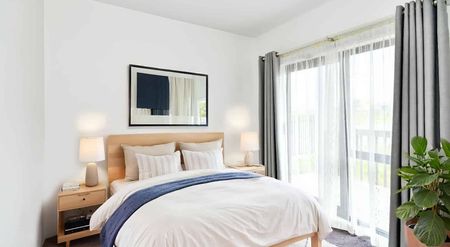 One Week Rent Free - Photo 2