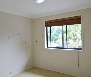 Spacious 4 Bedroom House - Photo 1