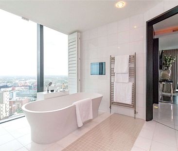 Savills are delighted to be instructed on this 'Best In Class' triplex apartment, in the highly exclusive Beetham Tower. - Photo 1