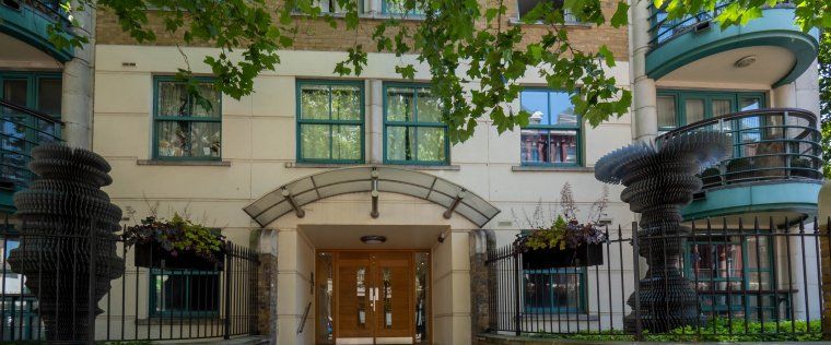 Bourne House - Photo 1