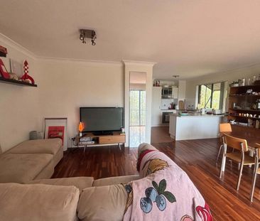 Shared Furnished Apartment in Southport - Photo 1