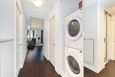 For Lease - 59 Annie Craig Drive Unit# 1604, Toronto, Ontario - Photo 4