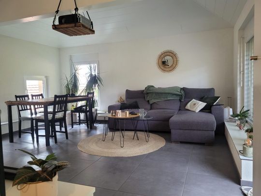 Superbe appartement de 2.5 pièces en duplex, avec terrasse et jardin privatif - Photo 1
