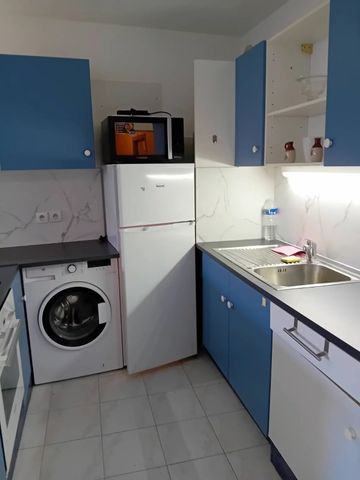 Location Appartement - Le Cannet Moulières - Photo 4