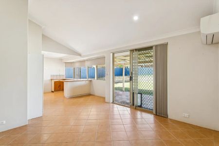 “Parkside Family Living” - Photo 3