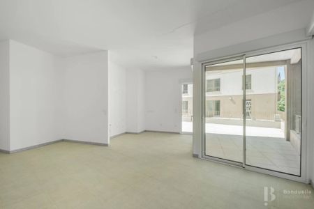 Rental Apartment Bordeaux Saint-Jean - Photo 2