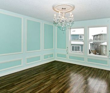 **Lake Community Living At Its Finest: Impressive 2 Storey Home In ... - Photo 3