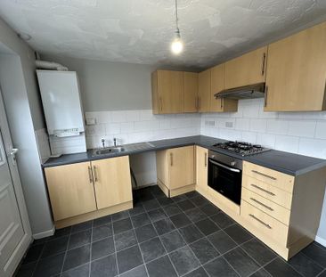 2 bedroom townhouse to rent - Photo 1