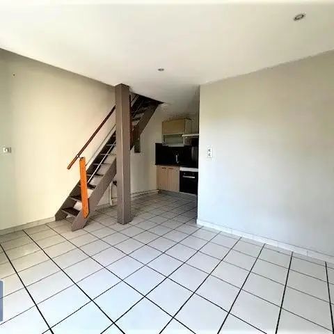 Appartement à louer 2 pièces 27m² - Photo 1