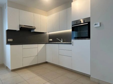 Appartement met 2 slaapkamers en garage te Ichtegem - Foto 3