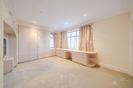 3 bedroom detached house to rent - Photo 3