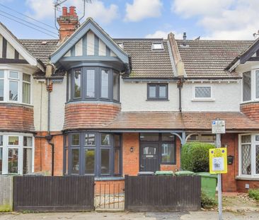 4 bedroom terraced house to rent - Photo 5