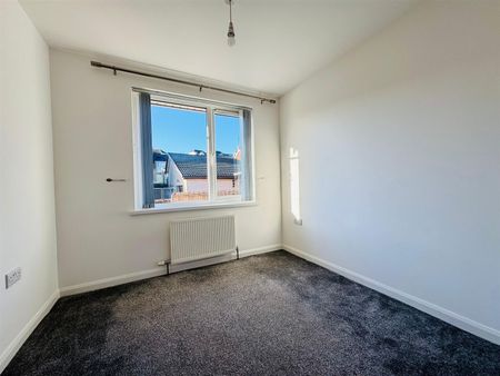 488B Doagh Road, - Photo 4