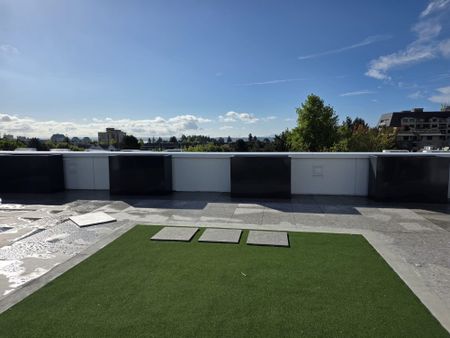 15353 17 Avenue #306, White Rock, BC V4A1T8 - Photo 4