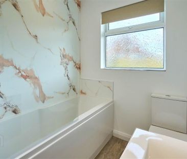 17 Robinson Road, Bangor, BT19 6NJ - Photo 1