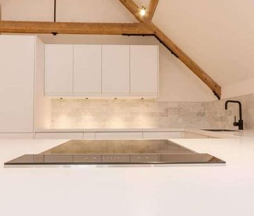 Down Road, Merrow, GU1 - Photo 6