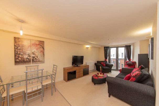 2 bedroom flat to rent - Photo 1