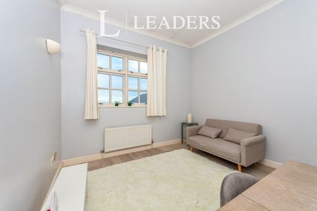 1 bedroom apartment to rent Milliners Court, Lattimore Road, St. Albans, AL1 - Photo 2