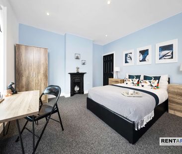 A Brilliantly Located and Beautifully Furnished Houseshare for Rent... - Photo 5