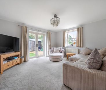 5 bedroom detached house to rent - Photo 3