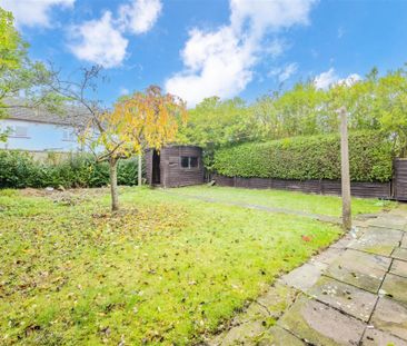 3 bed House To Let - Photo 3