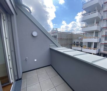 TRAUM - Sonnige 2 Zimmerwohnung mit Dachterrasse - 1 bedroom Apartm... - Photo 1