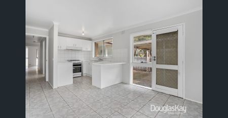 PRIVATE INSPECTION ONLY - Spacious Family Home with Bonus Self-Contained Unit! - Photo 3