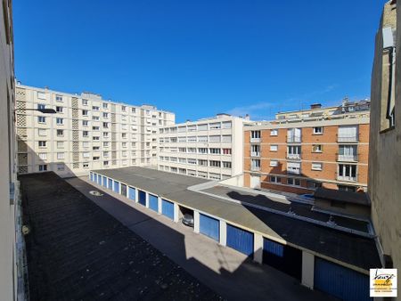 Location Appartement 4 pièces 81m² LE HAVRE 76600 - Photo 5