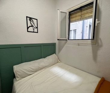 Calle de Salitre, Madrid, Community of Madrid 28012 - Photo 3