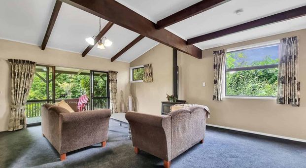 Delightful 3-Bedroom Family Home in Fenton Park - Photo 1